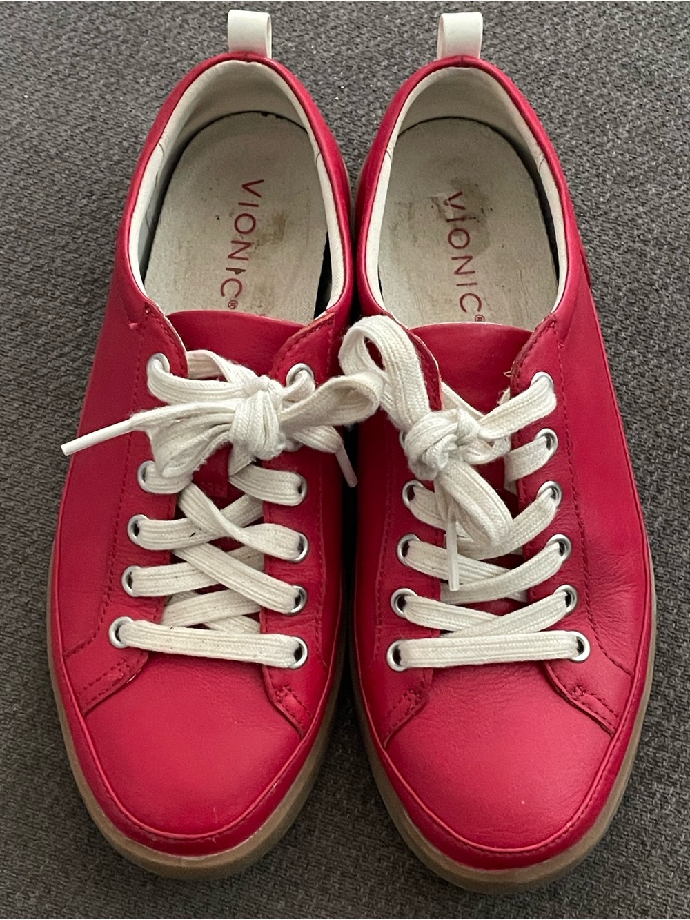 Vionic Women's Bright Red Leather Lace-Up Sneakers